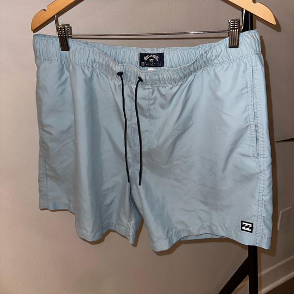 Billabong swim trunks - Picture 1 of 2